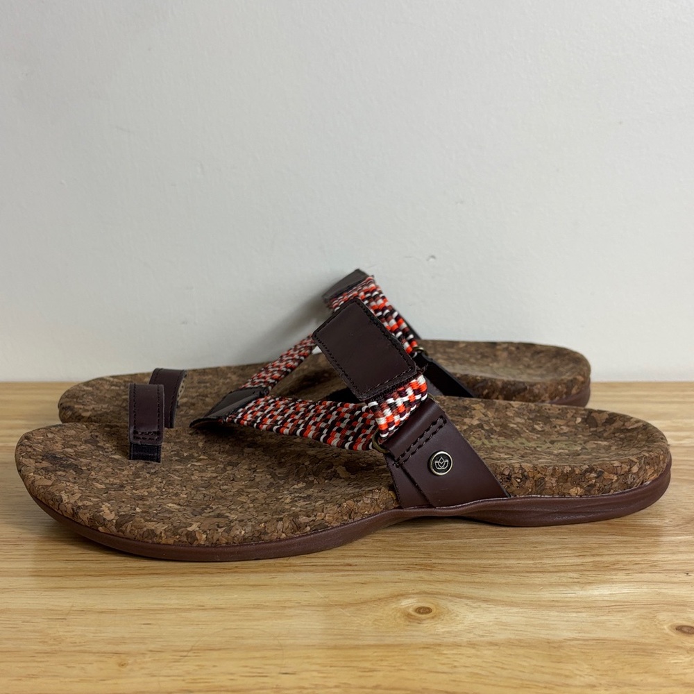Spenco Slide Women's Oasis Slide Sandal red brown woven cork bottom size 7.5